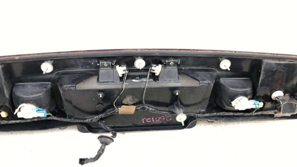 1997-1998 Buick Century Center Inner Tail Light Brake Lamp Oem Rear — photo 16