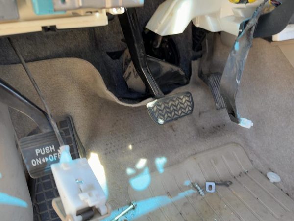 2005 Toyota Prius Brake Pedal Assembly Oem — photo 3