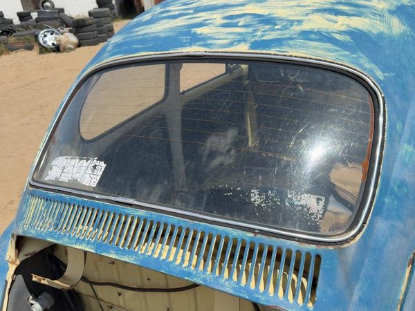 1965-1971 Vw Super Beetle Back Glass Rear Window Oem — photo 1