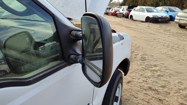 00-07 F250 Super Duty Passenger Right Manual Side Mirror Door Mounted Oem White — photo 4