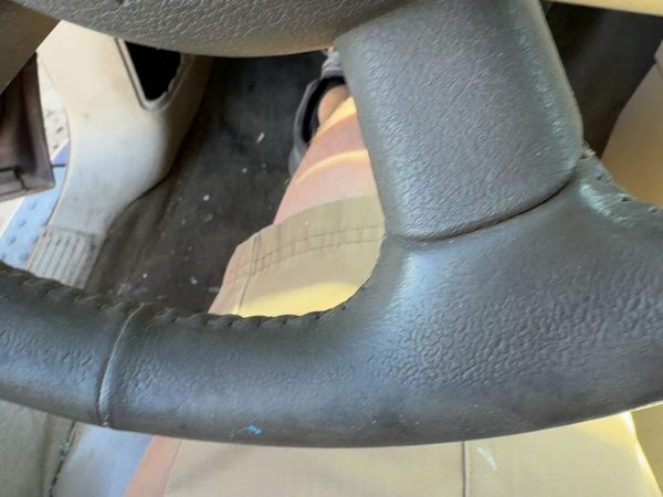 2004-2005 Dodge Durango Steering Wheel Oem Gray Hjj1 Yp211Dhaa — photo 2