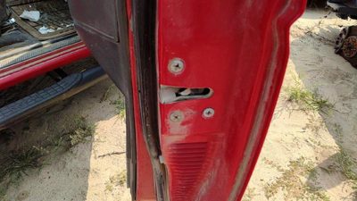 91-95 Nissan Pathfinder Passenger Right Front Door Latch With Rods/Cables Oem