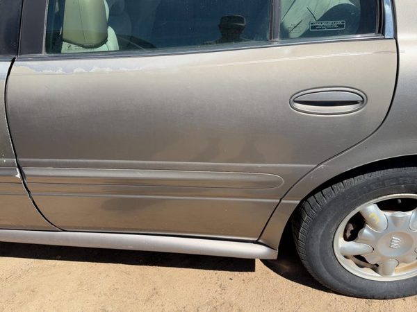 2001 Buick LeSabre Rear Door LH Bronzemist 54U — photo 3
