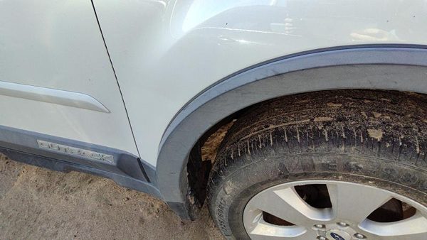 2010-2014 Subaru Legacy Outback Passenger Right Front Fender Oem 7J Satin White — photo 8