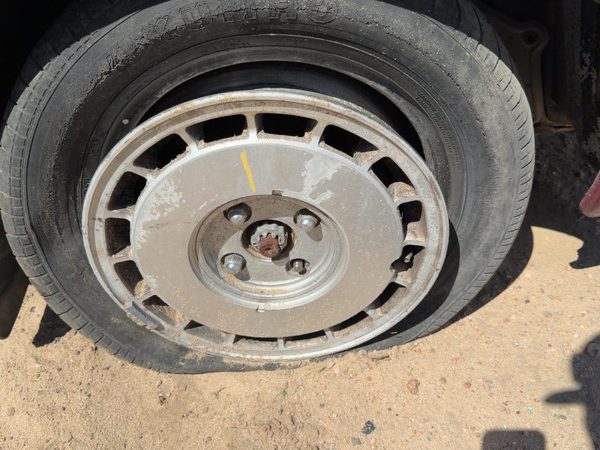 1987 Nissan Maxima 15" Aluminum Wheel Oem Factory Rim #1 15X6 Alloy 4030038E27 — photo 3