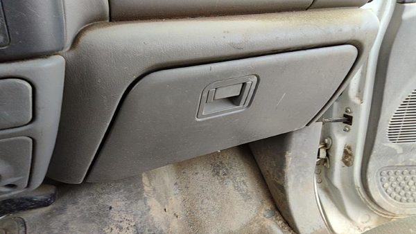 99-01 Ford F250 Super Duty Glove Box Assembly Complete Door With Latch Oem Gray — photo 2