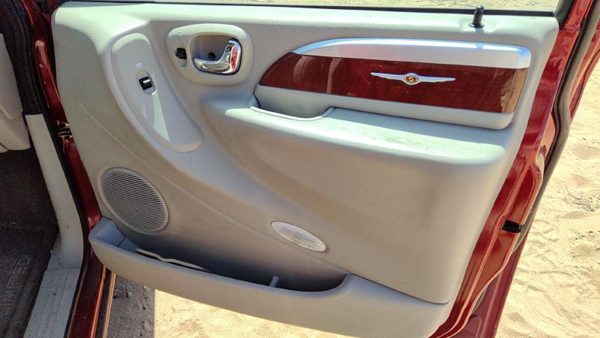 06-07 Town Country Passenger Right Front Door Trim Panel With Switches Khaki J1 — photo 1