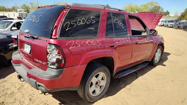 2002 Chevrolet Trailblazer — vehicle photo 8