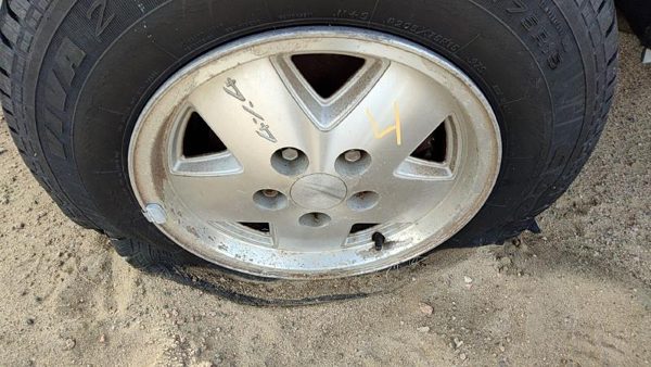 1983-1993 Chevy S10 Pickup 15" Aluminum Wheel Oem Factory Rim 5 Slot 4X4 #4 — photo 2