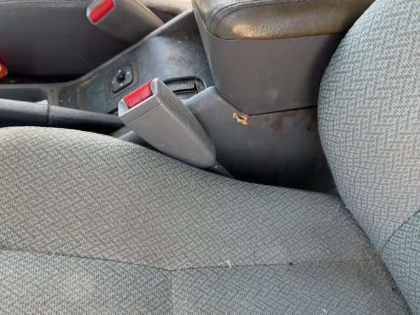 1995-1997 Isuzu Rodeo Driver Left Front Seat Belt Buckle Receiver Oem Gray 160 — photo 4