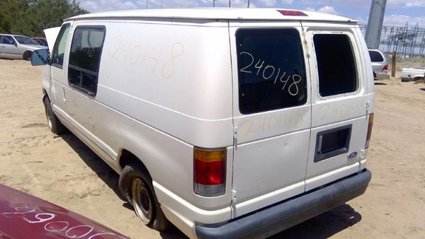 1993 Ford Van — vehicle photo 5