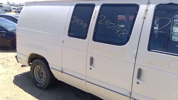 1993 Ford Van — vehicle photo 11
