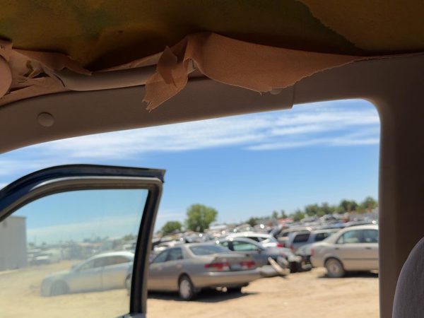 94 Explorer 2 Dr Passenger Right A Pillar Trim Windshield Post Panel Oem Tan — photo 3