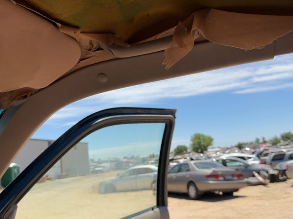 94 Explorer 2 Dr Passenger Right A Pillar Trim Windshield Post Panel Oem Tan — photo 5