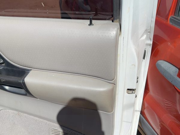 1995-1997 Ford Ranger Passenger Right Front Door Trim Panel Manual Gray G2 — photo 2