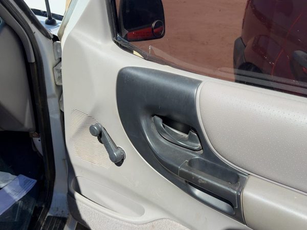 1995-1997 Ford Ranger Passenger Right Front Door Trim Panel Manual Gray G2 — photo 6