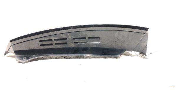2007 Yukon Denali Passenger Right Rear Moulding On Quarter Panel Oem 15791314 — photo 11