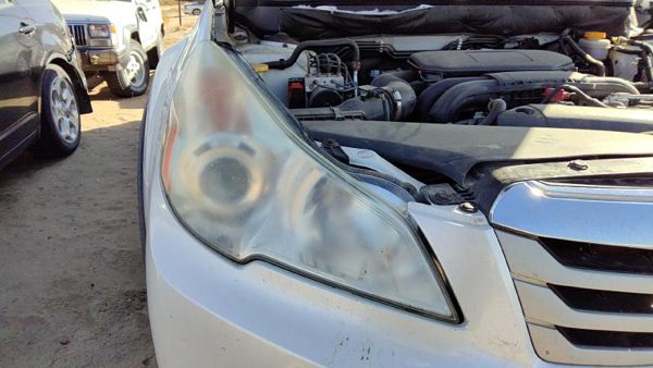 2010-2012 Subaru Legacy Outback Passenger Right Head Light Oem Front Lamp — photo 2