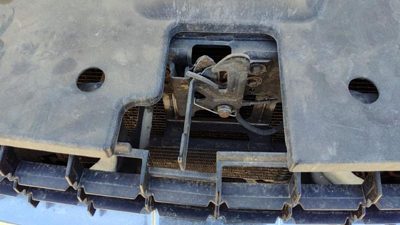 2007-2009 Chevy Silverado 2500 Hood Latch Assembly With Bracket Oem