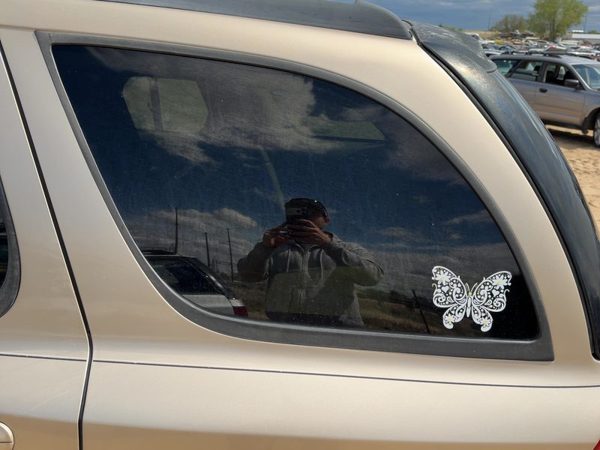 2004-2007 Buick Rainier Driver Left Rear Quarter Glass Back Side Window Oem — photo 2