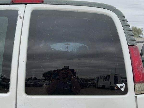1996-2024 Chevy Express Van 2500 Passenger Right Back Glass Rear Window Oem — photo 2