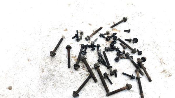2005 Town Country Set Bolts Timing Cover Oil Pan Intake Manifold Hardware 3.8L — photo 3