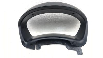 2006-2007 Hyundai Tucson Trim Bezel Around Speedometer Oem Dash Surround Panel