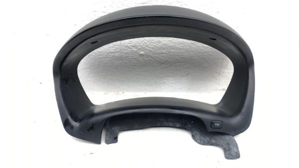 2006-2007 Hyundai Tucson Trim Bezel Around Speedometer Oem Dash Surround Panel — photo 1