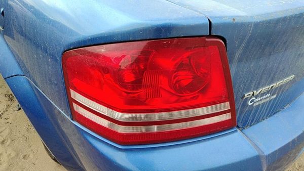 2008-2010 Dodge Avenger Driver Left Tail Light Brake Lamp Oem Rear 05303991Ag — photo 2