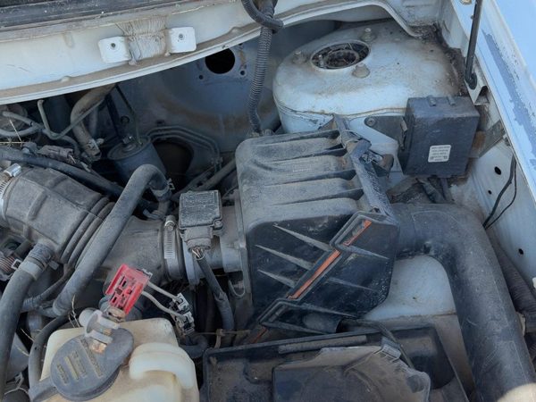93-98 Villager Complete Air Intake Cleaner Filter Box Housing With Tube Oem 3.0L — photo 6