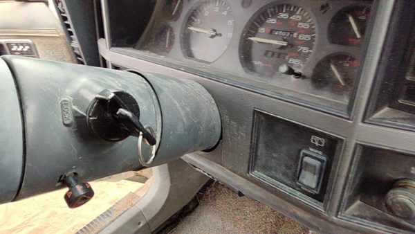 1992 Jeep Cherokee Ignition Switch(w/o Cyl& Key) — photo 2
