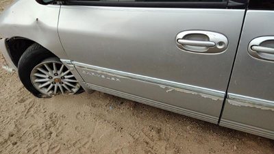 2000 Chrysler Town Front Door LH Silver