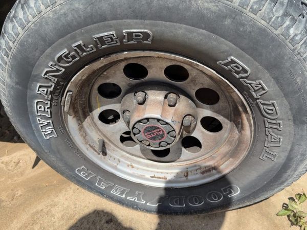 1993-1997 Isuzu Rodeo 15" Steel Wheel Oem Factory Rim #1 4403671 — photo 5