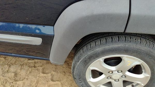 2002-2004 Jeep Liberty Driver Left Rear Forward Wheel Flare Moulding Oem Back — photo 2