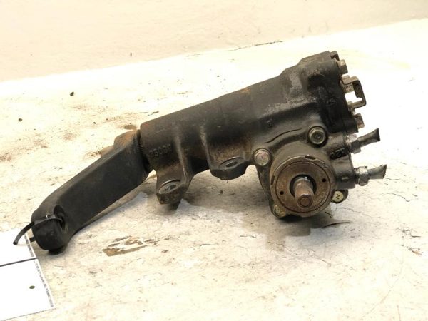 1985 Toyota Pickup Steering Gear (incl. Rack) Power Bear Box Assembly With — photo 1