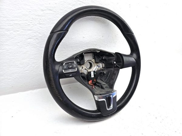 2012-2014 Vw Jetta Black Leather Steering Wheel With Multifunction Controls Oem — photo 3