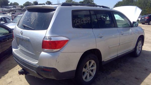 2012 Toyota Highlander — vehicle photo 6