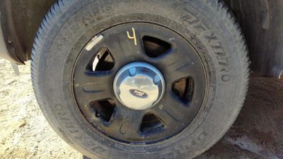 2005 Ford Explorer Wheel 4