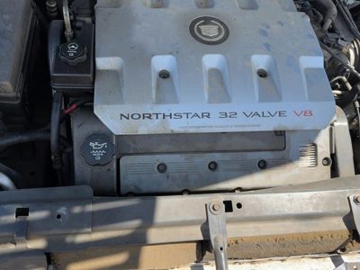 2000-2003 Cadillac Seville Front Valve Cover Oem 4.6L 12564806