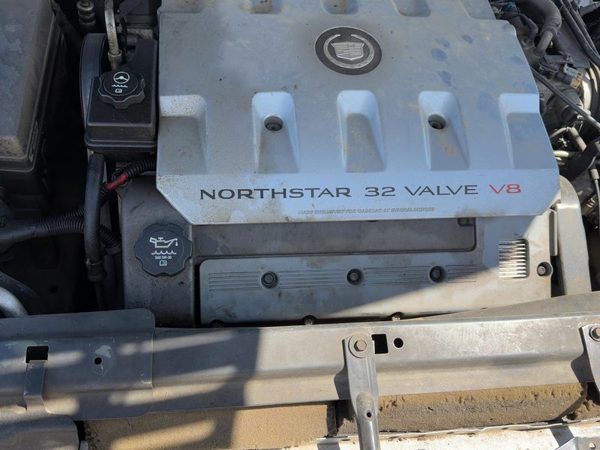2000-2003 Cadillac Seville Front Valve Cover Oem 4.6L 12564806 — photo 1