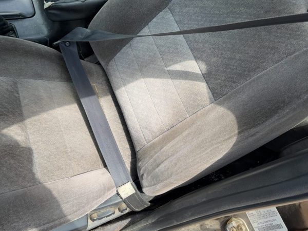 1997-1998 Nissan Maxima Driver Left Front Seat Belt Retractor Oem Shoulder Black — photo 4