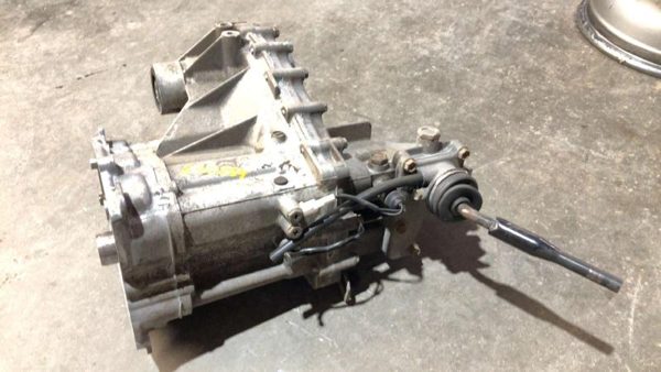 1996-1998 Geo Tracker Transfer Case Assembly Oem 3 Speed 4Wd At 4X4 91173547 — photo 1