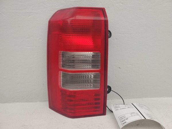 2008-2017 Jeep Patriot Driver Left Tail Light Oem Brake Lamp Rear 5160365Ag — photo 1