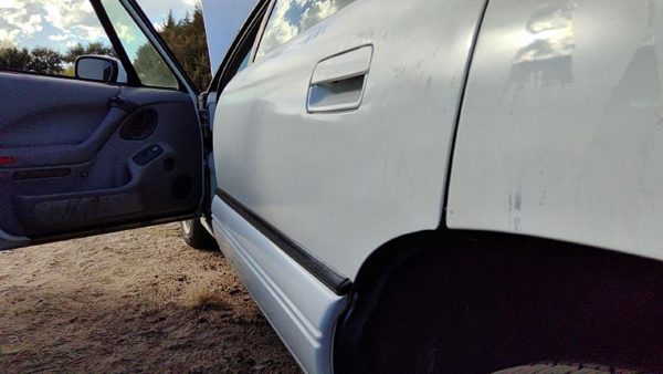 1994 Pontiac Bonneville Rear Door LH White — photo 5