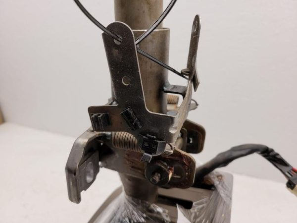 1993 Steering Column Assembly Floor Shift Fits 93-97 Altima — photo 8