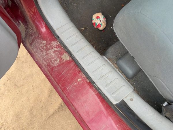 2006-2010 Pt Cruiser Driver Left Rear Lower Sill Plate Step Trim Panel Oem Gray — photo 2