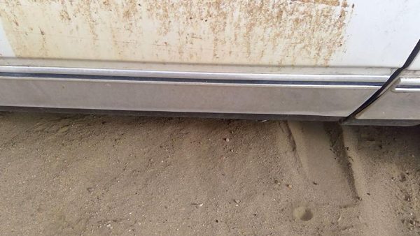 1982-1990 Chevy Caprice Passenger Right Front Moulding From Door Oem Trim Strip — photo 3