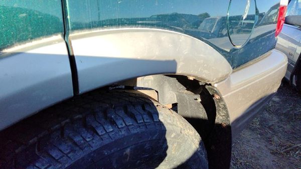 1998-2002 Honda Passport Driver Left Rear Flare Moulding On Quarter Panel Oem Lh — photo 4