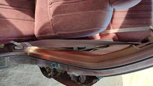 1997-1999 Buick Lesabre Driver Left Front Seat Belt Retractor Oem Shoulder Red — photo 4