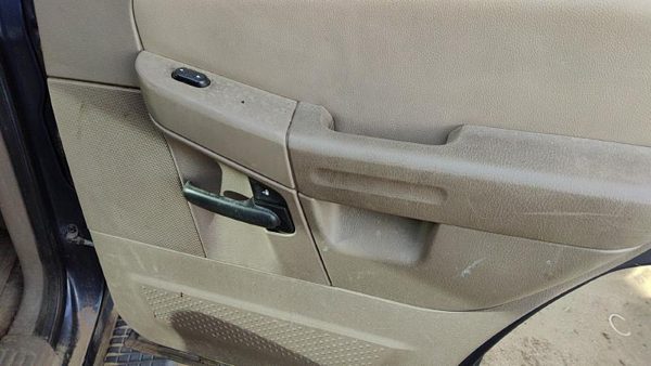 05 Ford Explorer Passenger Right Rear Door Trim Panel With Switches Back Tan Gp — photo 5